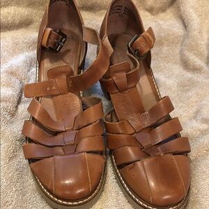 Brown Fisherman Sandals - 8.5